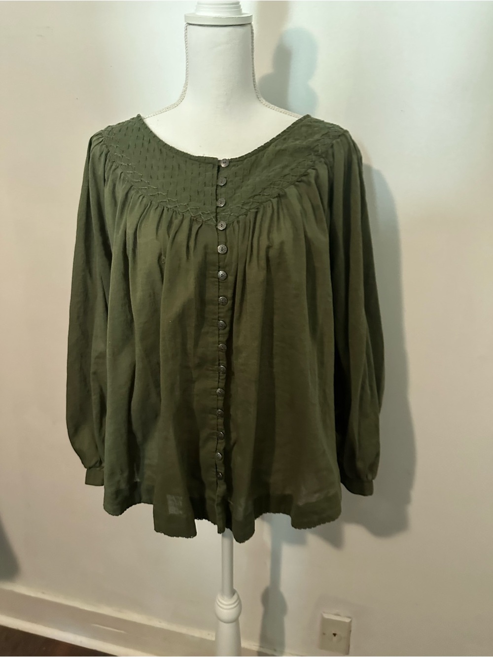 Terra & Sky Olive Green Button-Front Peasant Blouse